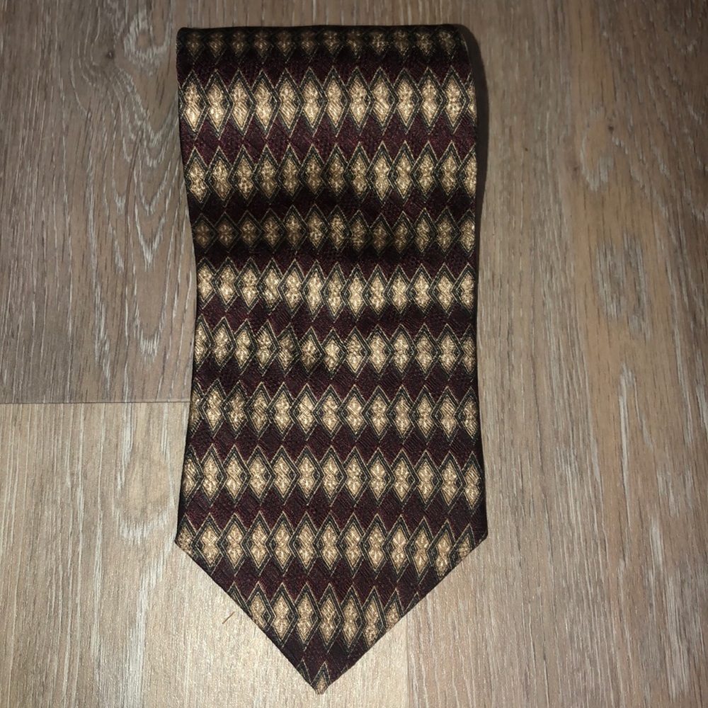 Kenneth Cole NY tie